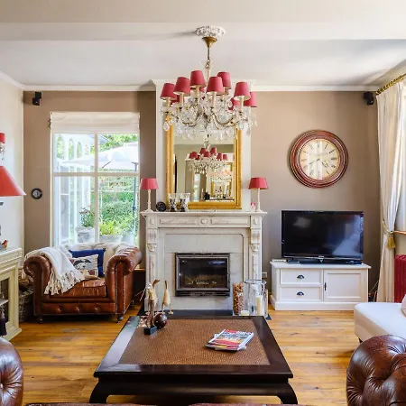 Domein De Lusthof Bed & Breakfast *